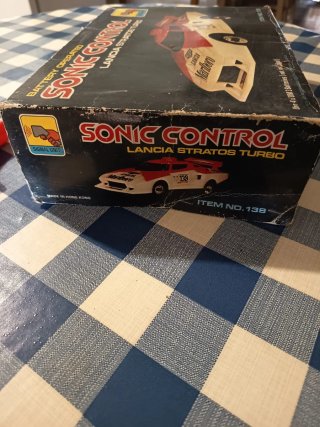 Coche radiocontrol Lancia Marlboro
