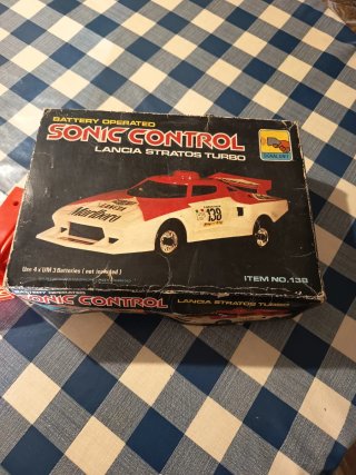 Coche radiocontrol Lancia Marlboro