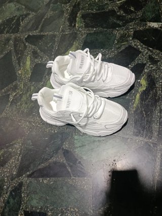 Zapatillas WANWEISI Blancas