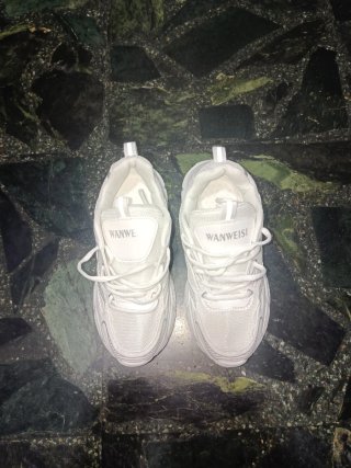 Zapatillas WANWEISI Blancas