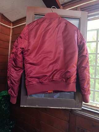 Chaqueta Alpha Industries Roja