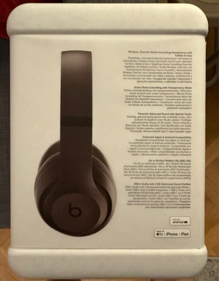 Beats Studio Pro Marrones