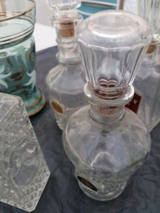 Juego de 4 botellas de cristal antiguas