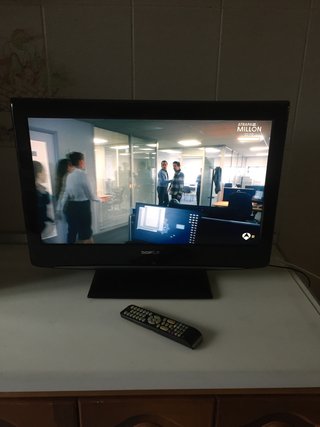 TV THOMSON DE 26 PULGADAS