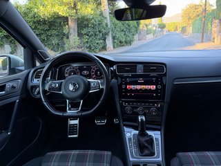 VOLKSWAGEN GOLF GTI 7.5 PERFROMANCE DSG TECHO