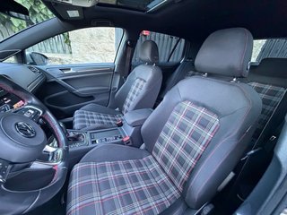 VOLKSWAGEN GOLF GTI 7.5 PERFROMANCE DSG TECHO