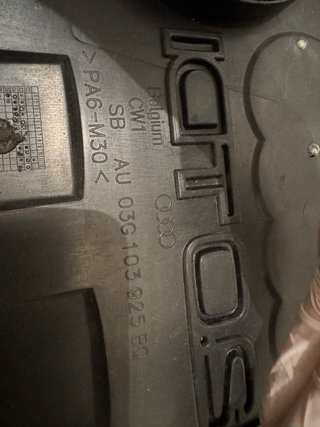 Tapa motor Audi 2.0 TDI A3 8P