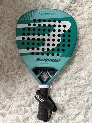 Pala de pádel Bullpadel Vertex 04