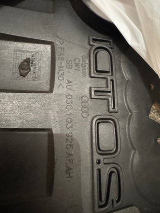 Tapa motor Audi A3 8P 2.0 TDI