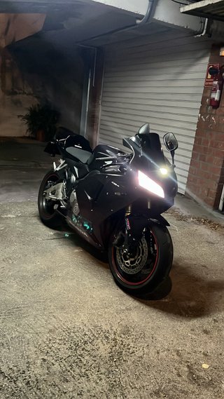 HONDA CBR 600 RR 2005 – 37.000 km