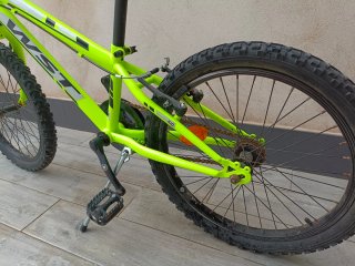 Bicicleta Infantil 20 Neón