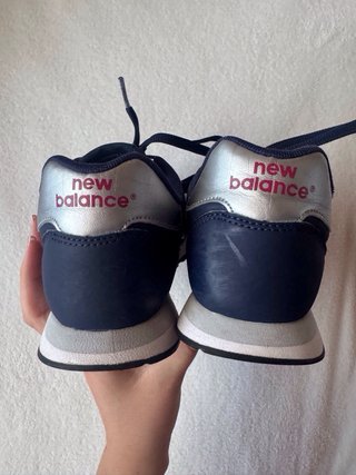 Zapatillas New Balance Azul y Plata