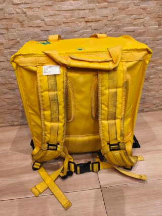 Mochila Glovo Amarilla
