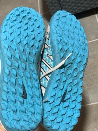Zapatillas Nike Mercurial multitacos