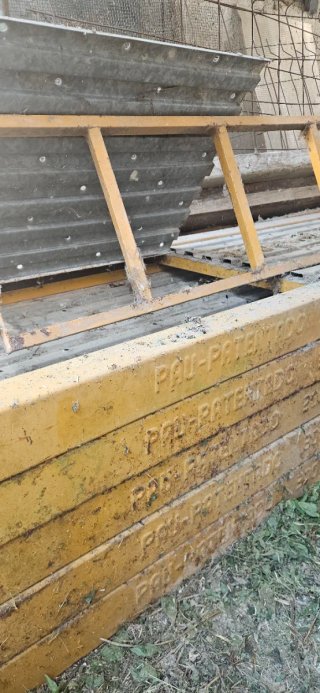 Plataforma para andamio metálica