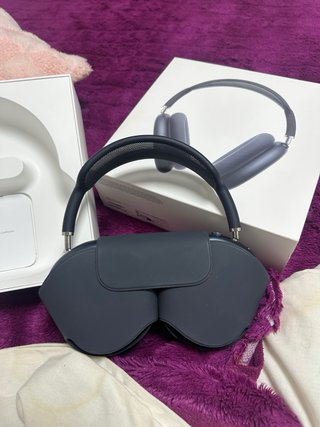 AirPods Max