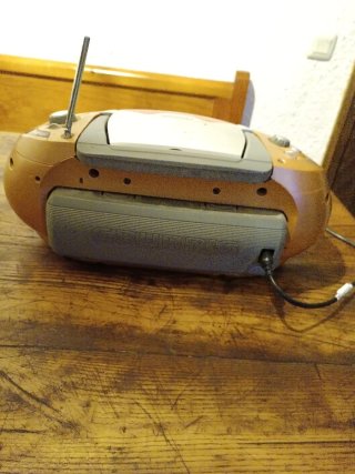 Radio CD Cassette Grundig Oro/Plata