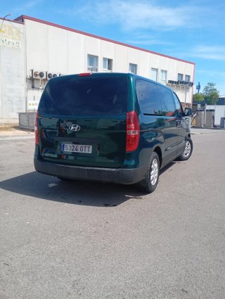 Hyundai H-1 2012