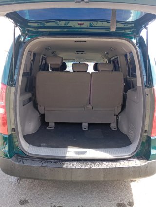 Hyundai H-1 2012