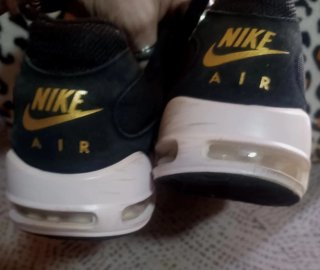 Deportivas Nike Air Max Mujer Negro/Dorado