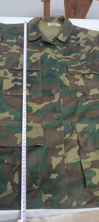 Chaqueta militar camuflaje