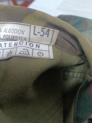 Chaqueta militar camuflaje