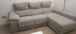 Sofá chaise longue gris tela