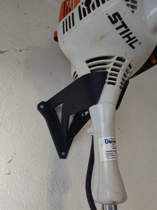 Supporto a Parete per Decespugliatore STIHL FS