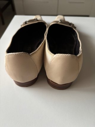 Mocasines Loewe Beige y Verde caqui. Talla 38