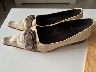 Mocasines Loewe Beige y Verde caqui. Talla 38