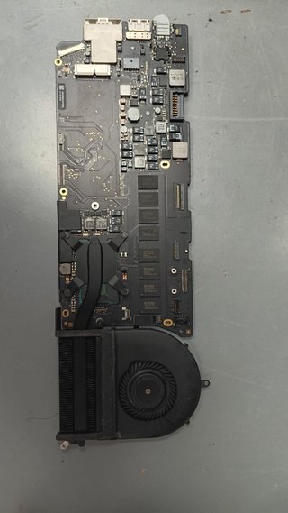 Placa base 13" 2013 i5 4GB D1657PLB