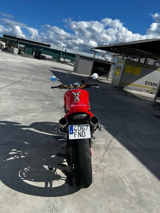 Triumph Speed Triple 1050