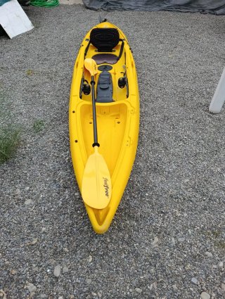 Kayak de pesca Moken amarillo
