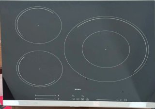 Placa Inducción Svan 3 Zonas diseño elegante