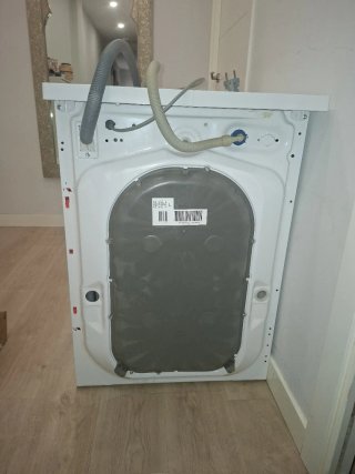 Lavadora AEG L8FEE842