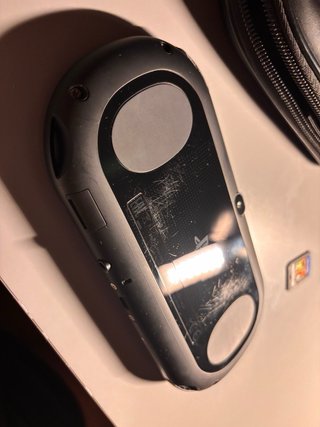Sony PS Vita Negra + Funda + Juego