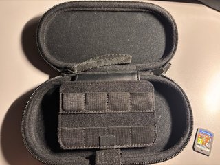 Sony PS Vita Negra + Funda + Juego