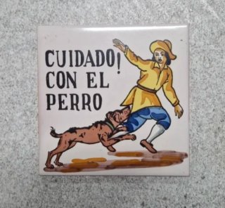Azulejo Cuidado con el perro 15x15