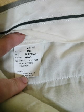 Traje gris con pantalón Tailoring