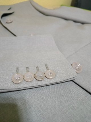 Traje gris con pantalón Tailoring