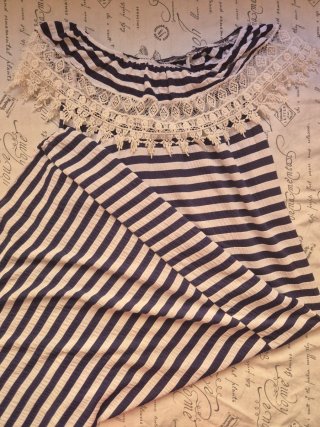 Vestido marinero con encaje