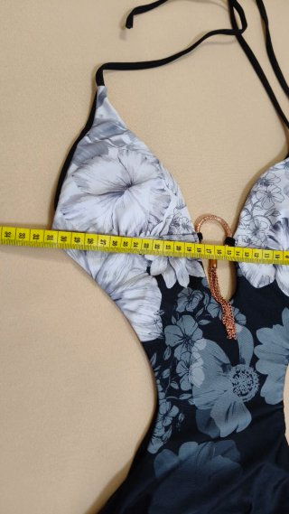 Trikini vintage style sexy negro y blanco con flor