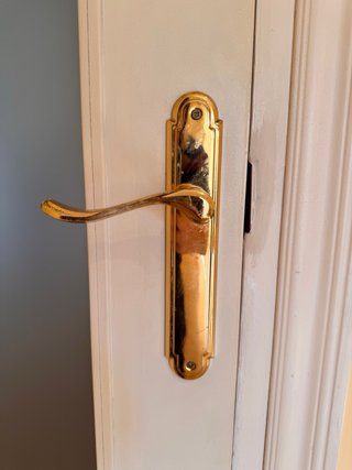 Puerta interior lacada blanca con cristal