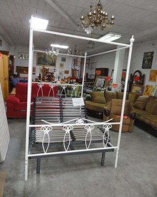 Estructura Cama Forja Flores 145