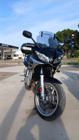 Yamaha FZ6-S Fazer - Moto Deportiva 43.000km