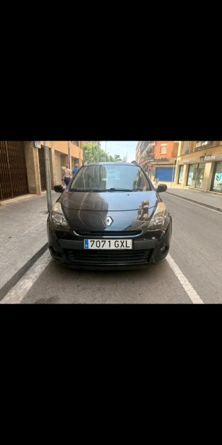 Renault CLIO GRAND TOUR  2010