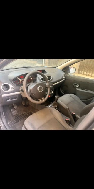 Renault CLIO GRAND TOUR  2010
