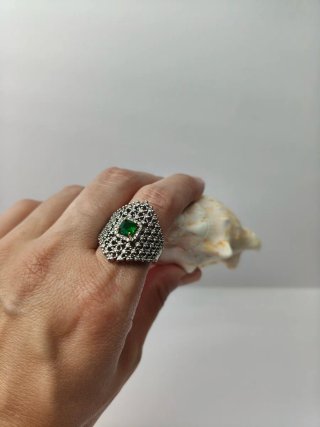 Anillo plata circonitas y piedra verde