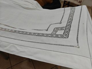 Antico Lino Olanda Ricamato a Mano