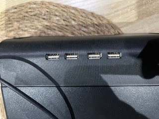Base elevadora monitor con USB